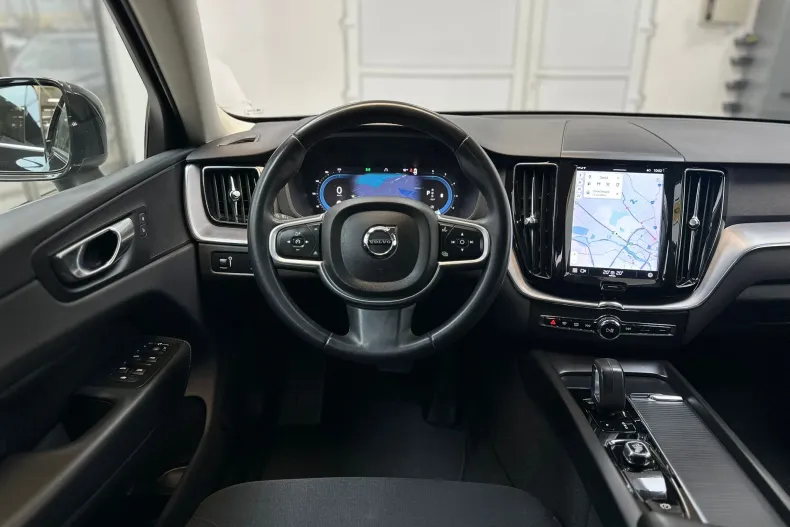 Volvo XC60 din 2022 cu 177.000 km - oferta VOL160223 - foto 11