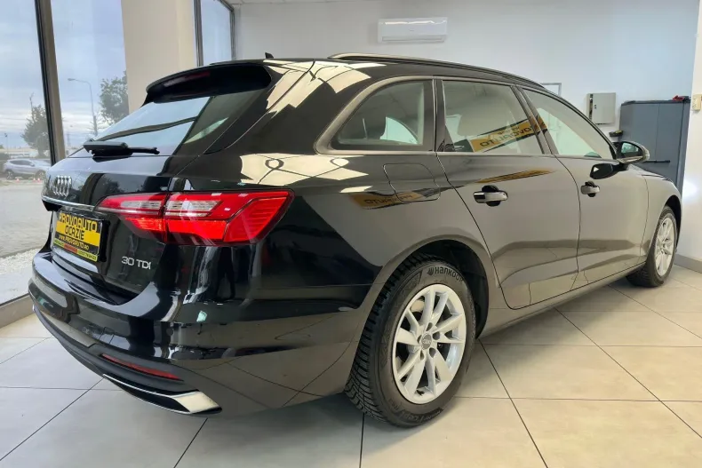 Audi A4 din 2022 cu 169.990 km - oferta AUD160226 - foto 4