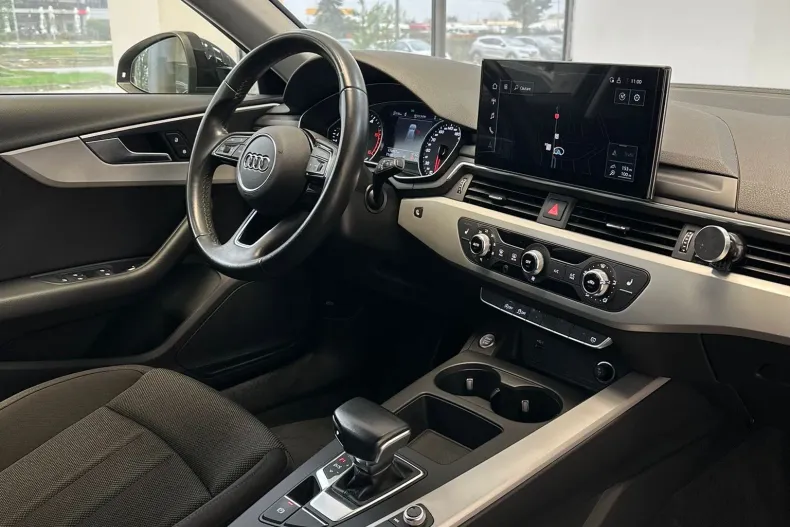 Audi A4 din 2022 cu 169.990 km - oferta AUD160226 - foto 12