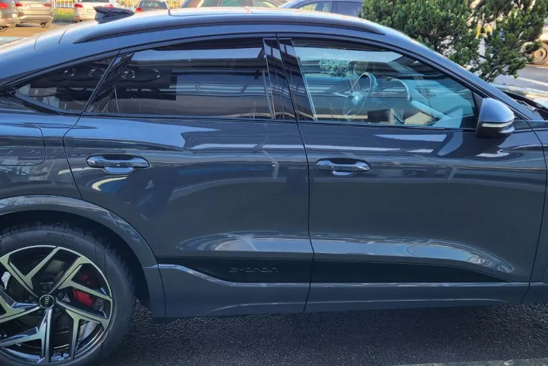 Audi Q6 din 2025 cu 10 km - oferta AUD160234 - foto 6