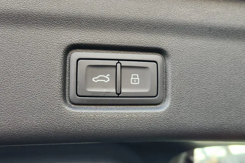 Audi Q6 din 2025 cu 10 km - oferta AUD160234 - foto 17