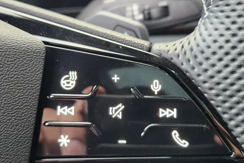 Audi Q6 din 2025 cu 10 km - oferta AUD160234 - foto 35