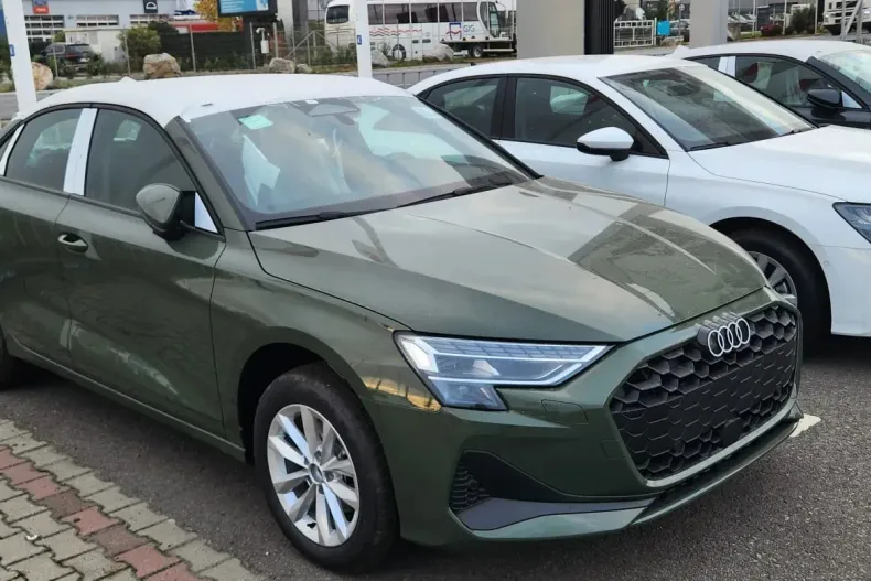 Audi A3 din 2025 cu 10 km - oferta AUD160235 - foto 38