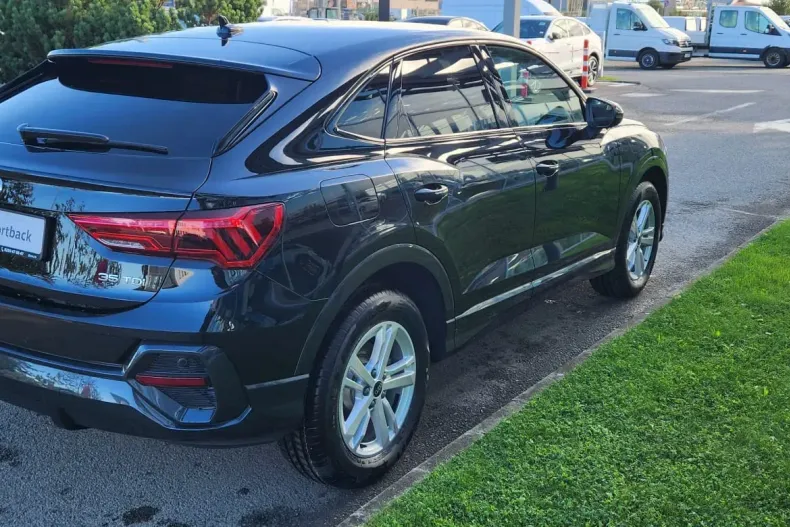 Audi Q3 din 2025 cu 10 km - oferta AUD160236 - foto 5