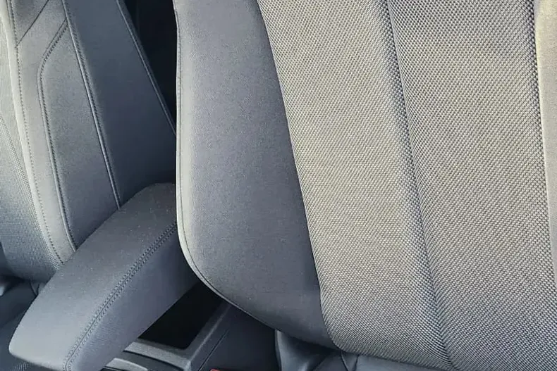 Audi Q3 din 2025 cu 10 km - oferta AUD160236 - foto 13