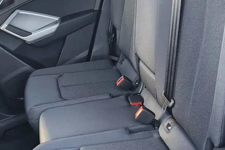 Audi Q3 din 2025 cu 10 km - oferta AUD160236 - foto 14