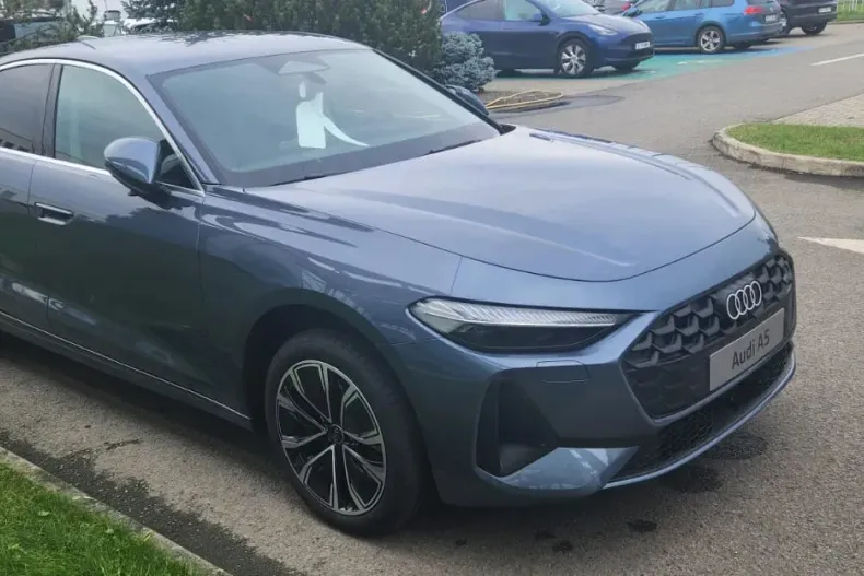 Audi A5 din 2025 cu 1 km - oferta AUD160237 - foto 4