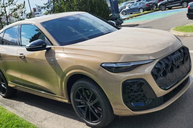 Audi Q5 din 2025 cu 1 km - oferta AUD160238 - foto 2