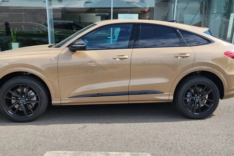 Audi Q5 din 2025 cu 1 km - oferta AUD160238 - foto 3