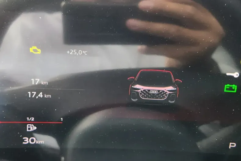 Audi Q5 din 2025 cu 1 km - oferta AUD160238 - foto 24