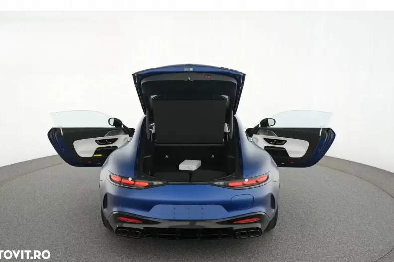 Mercedes-Benz AMG GT din 2025 cu 5.000 km - oferta MER160242 - foto 8