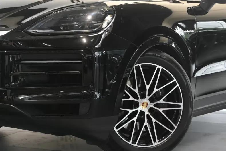 Porsche Cayenne Coupe din 2024 cu 25.000 km - oferta POR160243 - foto 6