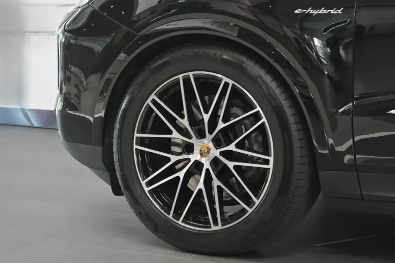 Porsche Cayenne Coupe din 2024 cu 25.000 km - oferta POR160243 - foto 10