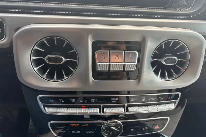 Mercedes-Benz G din 2021 cu 46.000 km - oferta MER160246 - foto 13