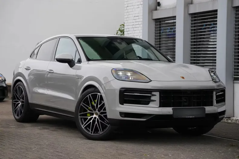 Porsche Cayenne Coupe din 2024 cu 18.500 km - oferta POR160247 - foto 2