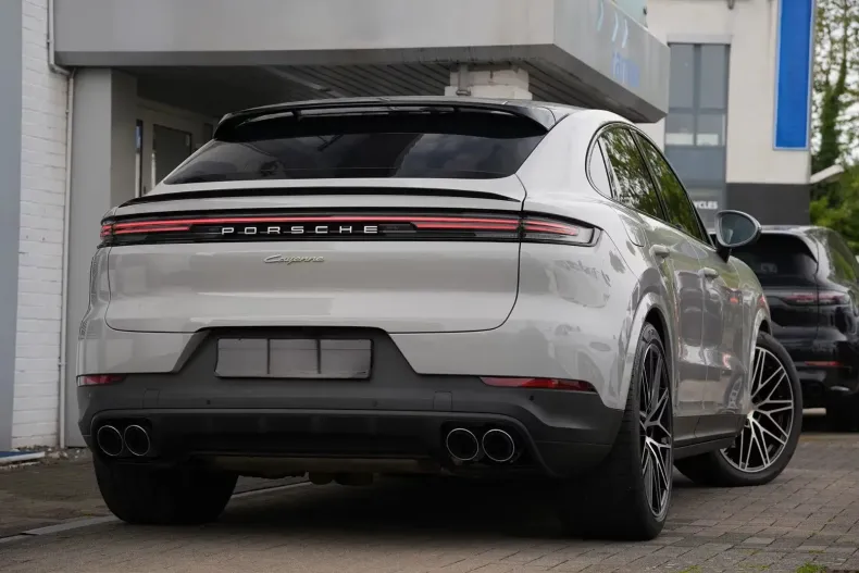 Porsche Cayenne Coupe din 2024 cu 18.500 km - oferta POR160247 - foto 6