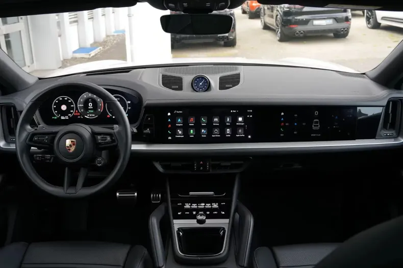 Porsche Cayenne Coupe din 2024 cu 18.500 km - oferta POR160247 - foto 14