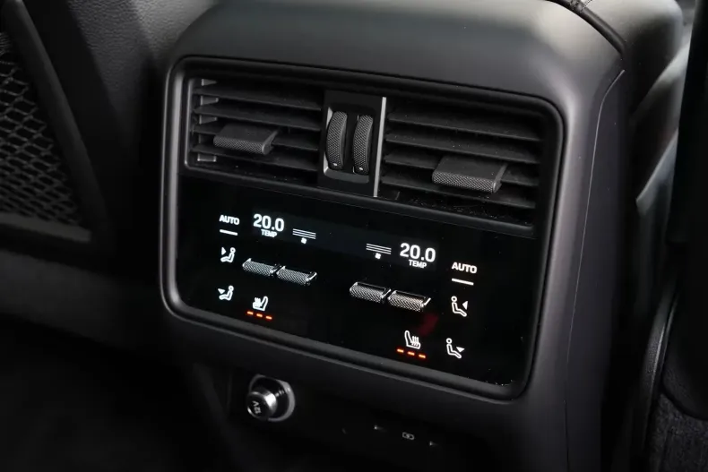 Porsche Cayenne Coupe din 2024 cu 18.500 km - oferta POR160247 - foto 29