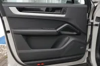 Porsche Cayenne Coupe din 2024 cu 18.500 km - oferta POR160247 - foto 32