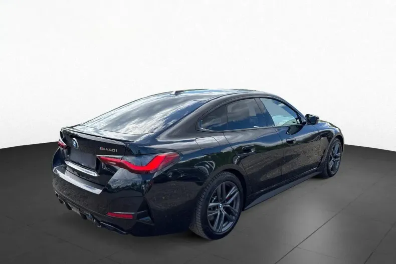 BMW Seria 4 din 2024 cu 25.500 km - oferta BMW160249 - foto 4