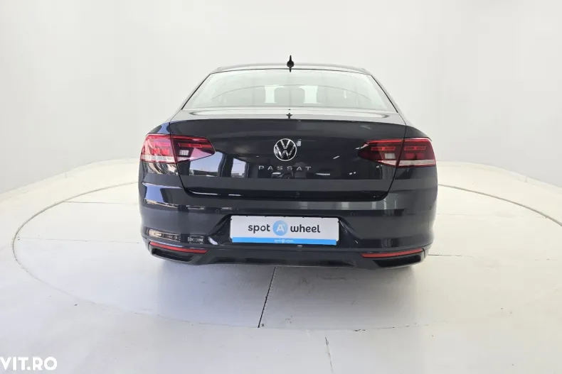 Volkswagen Passat din 2021 cu 129.484 km - oferta VOL160264 - foto 7