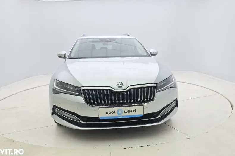 Skoda Superb din 2022 cu 137.505 km - oferta SKO160265 - foto 2