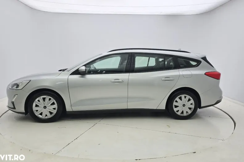 Ford Focus din 2019 cu 99.603 km - oferta FOR160269 - foto 9
