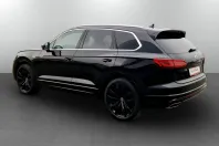 Volkswagen Touareg din 2021 cu 86.715 km - oferta VOL160277 - foto 3