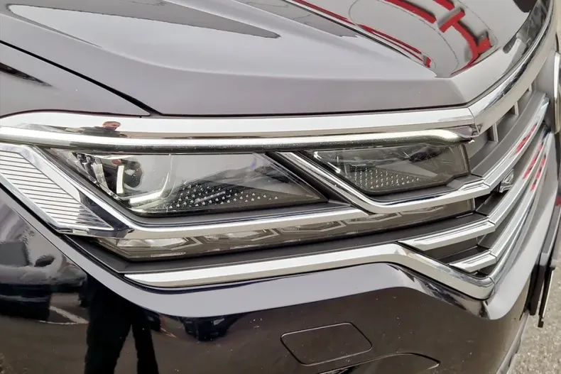 Volkswagen Touareg din 2021 cu 86.715 km - oferta VOL160277 - foto 9