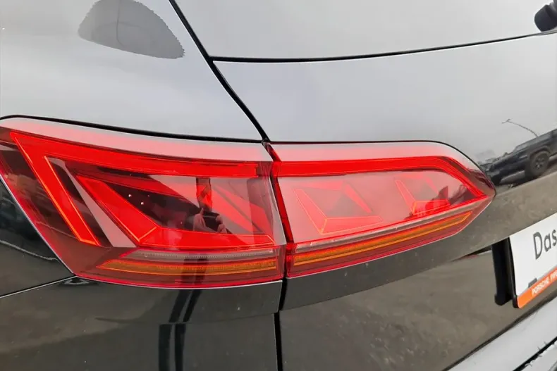 Volkswagen Touareg din 2021 cu 86.715 km - oferta VOL160277 - foto 10