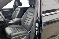 Volkswagen Touareg din 2021 cu 86.715 km - oferta VOL160277 - foto 12