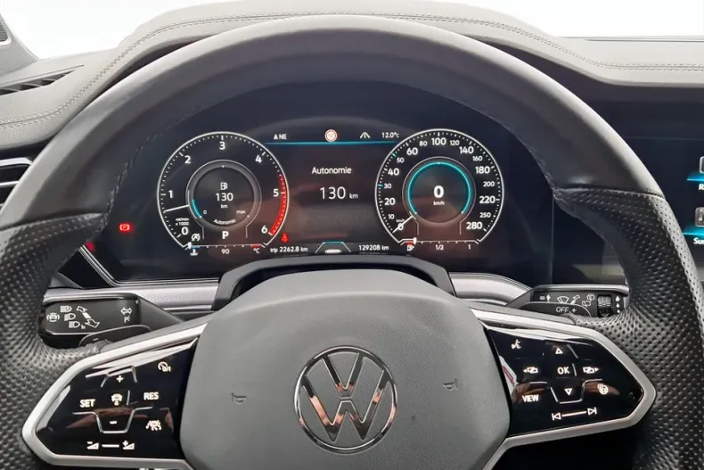 Volkswagen Touareg din 2021 cu 86.715 km - oferta VOL160277 - foto 19