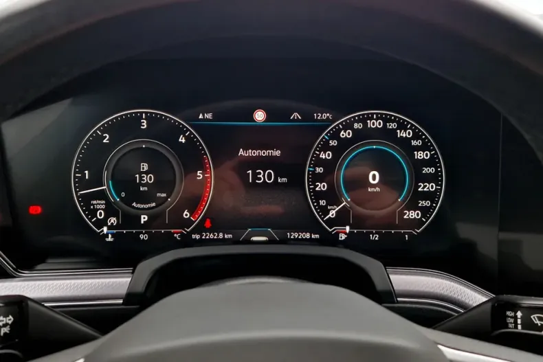 Volkswagen Touareg din 2021 cu 86.715 km - oferta VOL160277 - foto 20