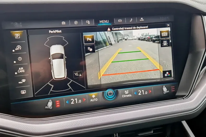 Volkswagen Touareg din 2021 cu 86.715 km - oferta VOL160277 - foto 21