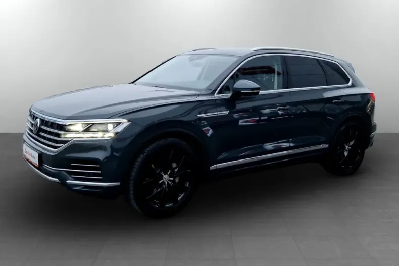 Volkswagen Touareg din 2019 cu 77.304 km - oferta VOL160279 - foto 1