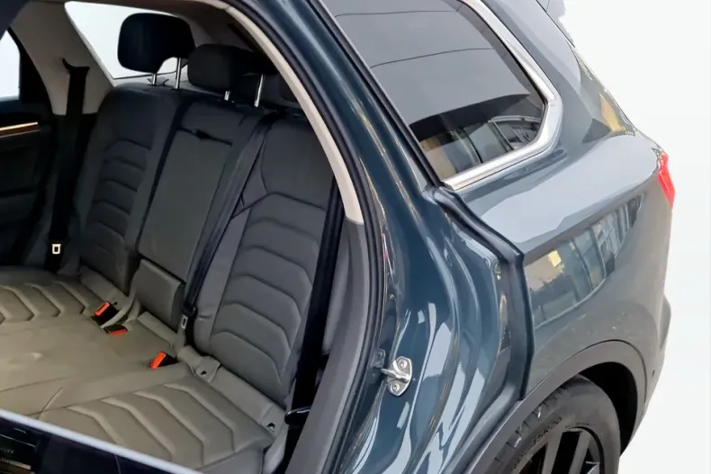 Volkswagen Touareg din 2019 cu 77.304 km - oferta VOL160279 - foto 15