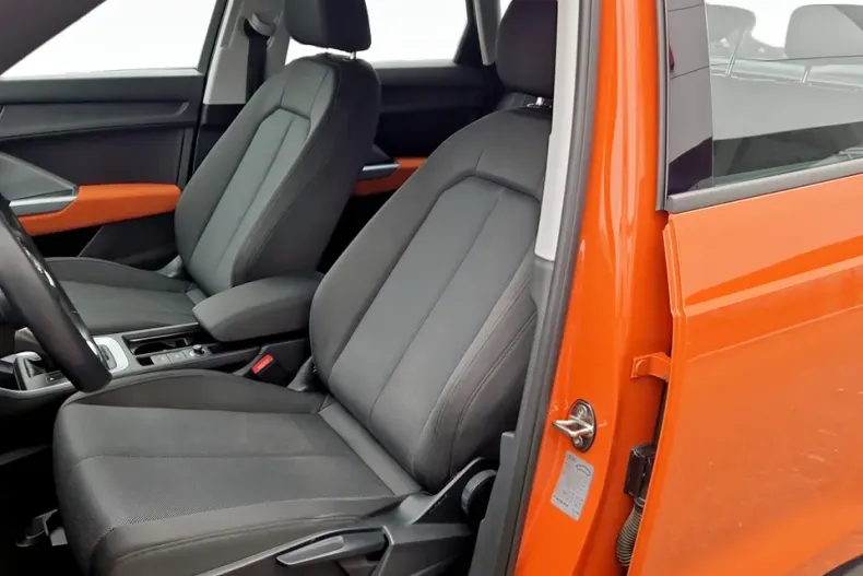 Audi Q3 din 2019 cu 90.082 km - oferta AUD160282 - foto 12