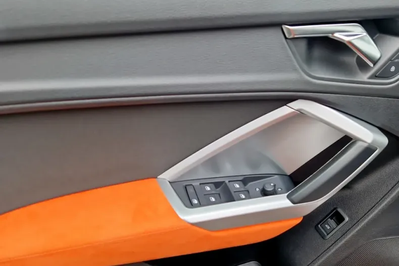 Audi Q3 din 2019 cu 90.082 km - oferta AUD160282 - foto 16