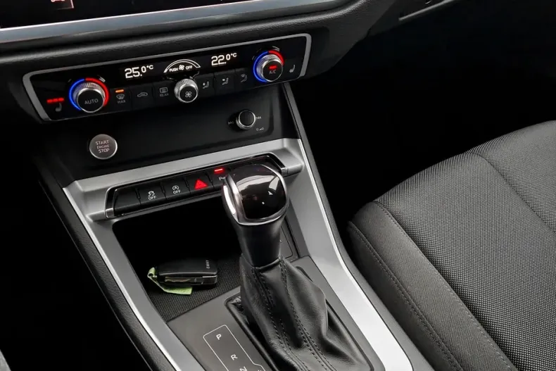 Audi Q3 din 2019 cu 90.082 km - oferta AUD160282 - foto 21