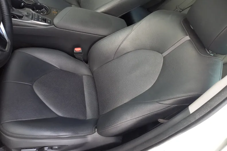 Toyota Camry din 2022 cu 64.602 km - oferta TOY160284 - foto 10