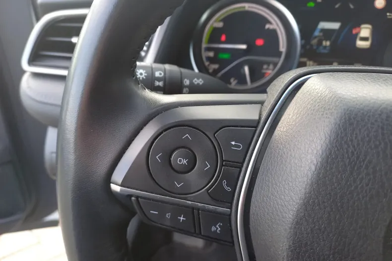 Toyota Camry din 2022 cu 64.602 km - oferta TOY160284 - foto 17