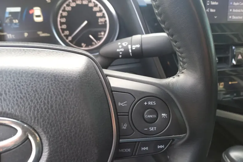 Toyota Camry din 2022 cu 64.602 km - oferta TOY160284 - foto 18