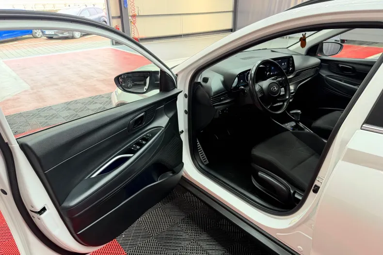 Hyundai BAYON din 2022 cu 82.000 km - oferta HYU160285 - foto 9