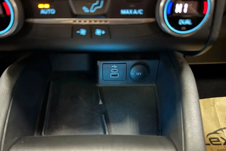 Ford Kuga din 2022 cu 16.900 km - oferta FOR160293 - foto 25