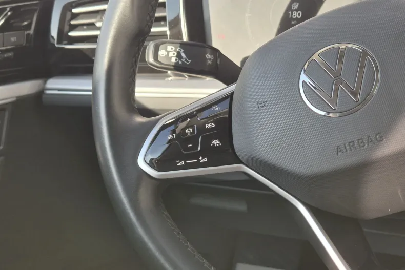 Volkswagen Touareg din 2020 cu 89.302 km - oferta VOL160298 - foto 18