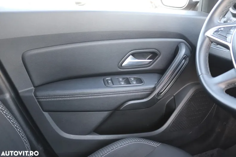 Dacia Duster din 2021 cu 79.098 km - oferta DAC160300 - foto 24