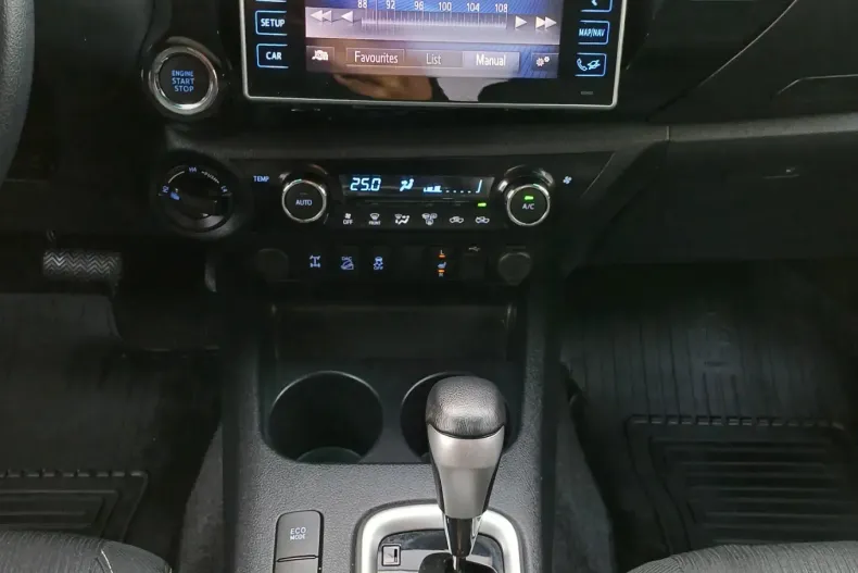 Toyota Hilux din 2020 cu 121.969 km - oferta TOY160302 - foto 13