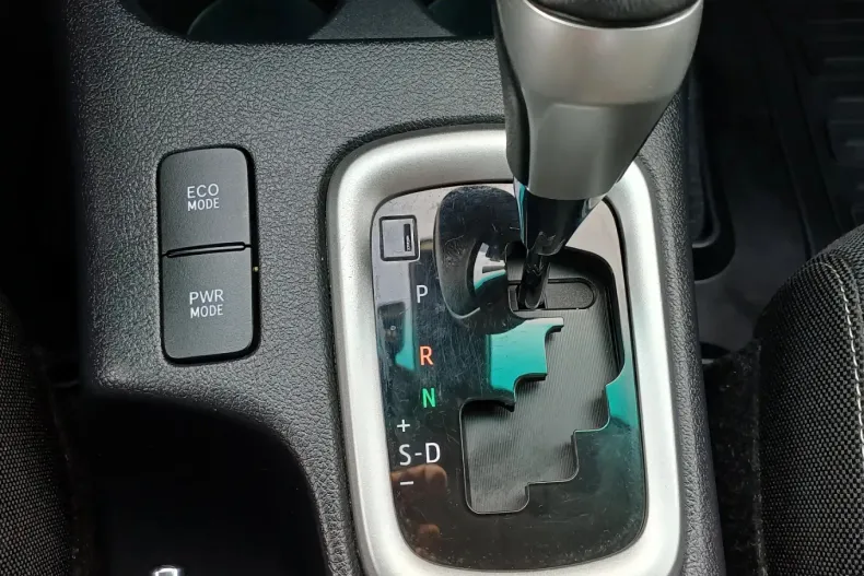 Toyota Hilux din 2020 cu 121.969 km - oferta TOY160302 - foto 17