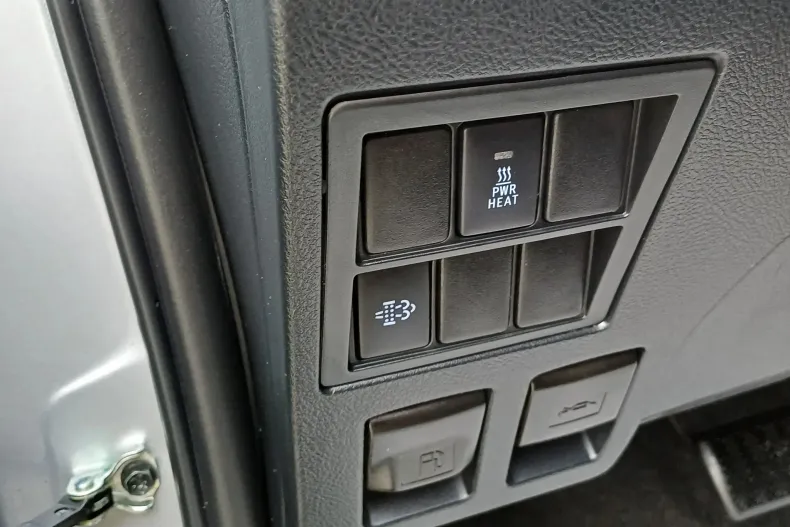 Toyota Hilux din 2020 cu 121.969 km - oferta TOY160302 - foto 18