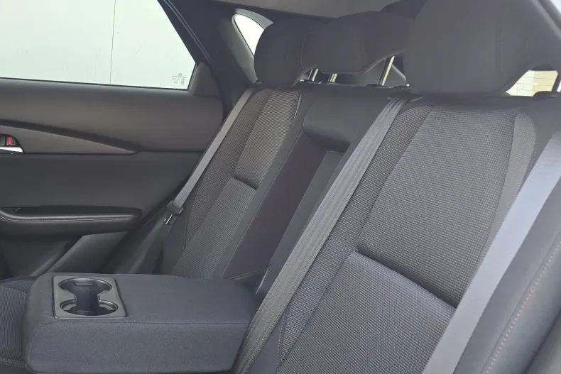 Mazda CX-30 din 2022 cu 14.201 km - oferta MAZ160303 - foto 17